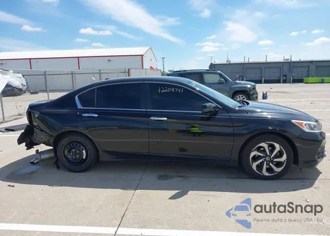 2017 Honda Accord Ex-L z USA, uszkodzony, nr VIN 1HGCR2F86HA126771
